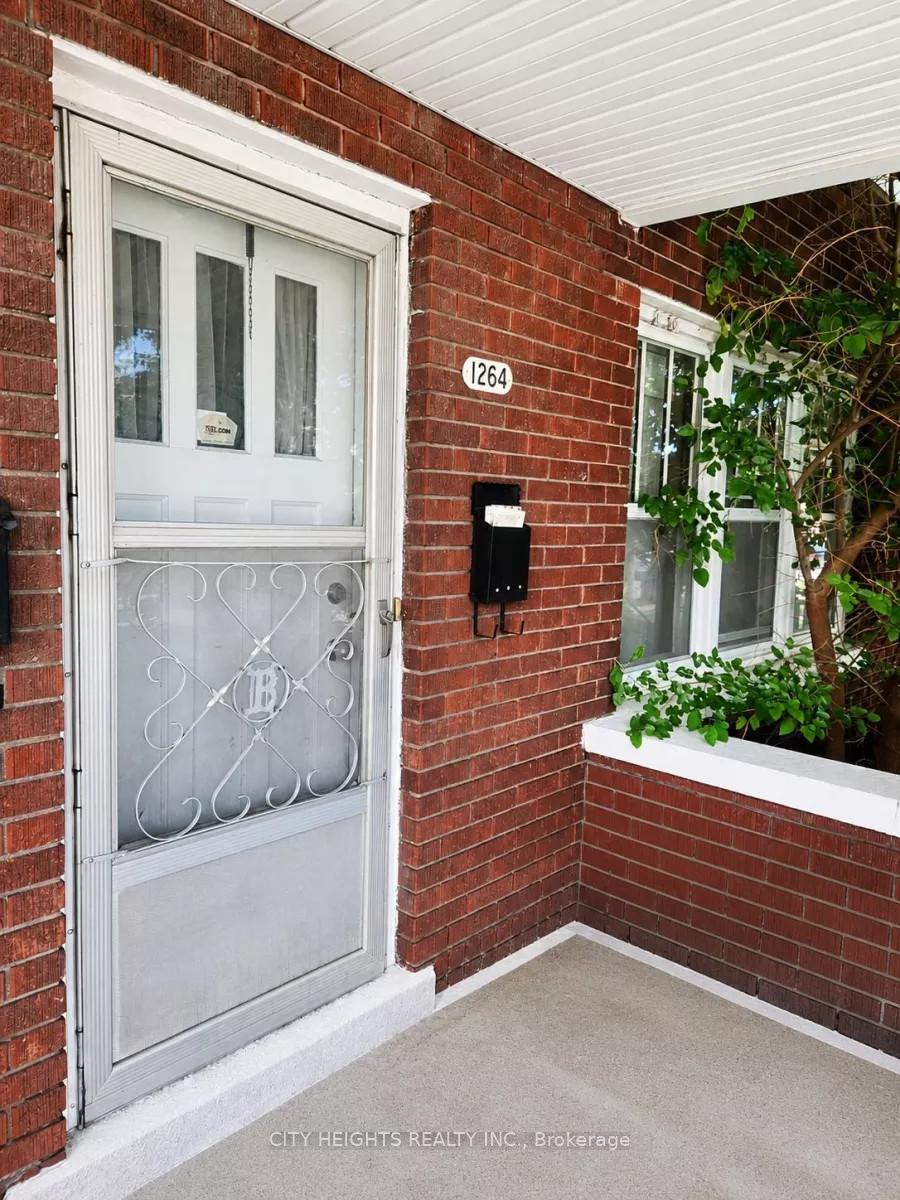 1264-elsmere-avenue-windsor-ontario-x13805266