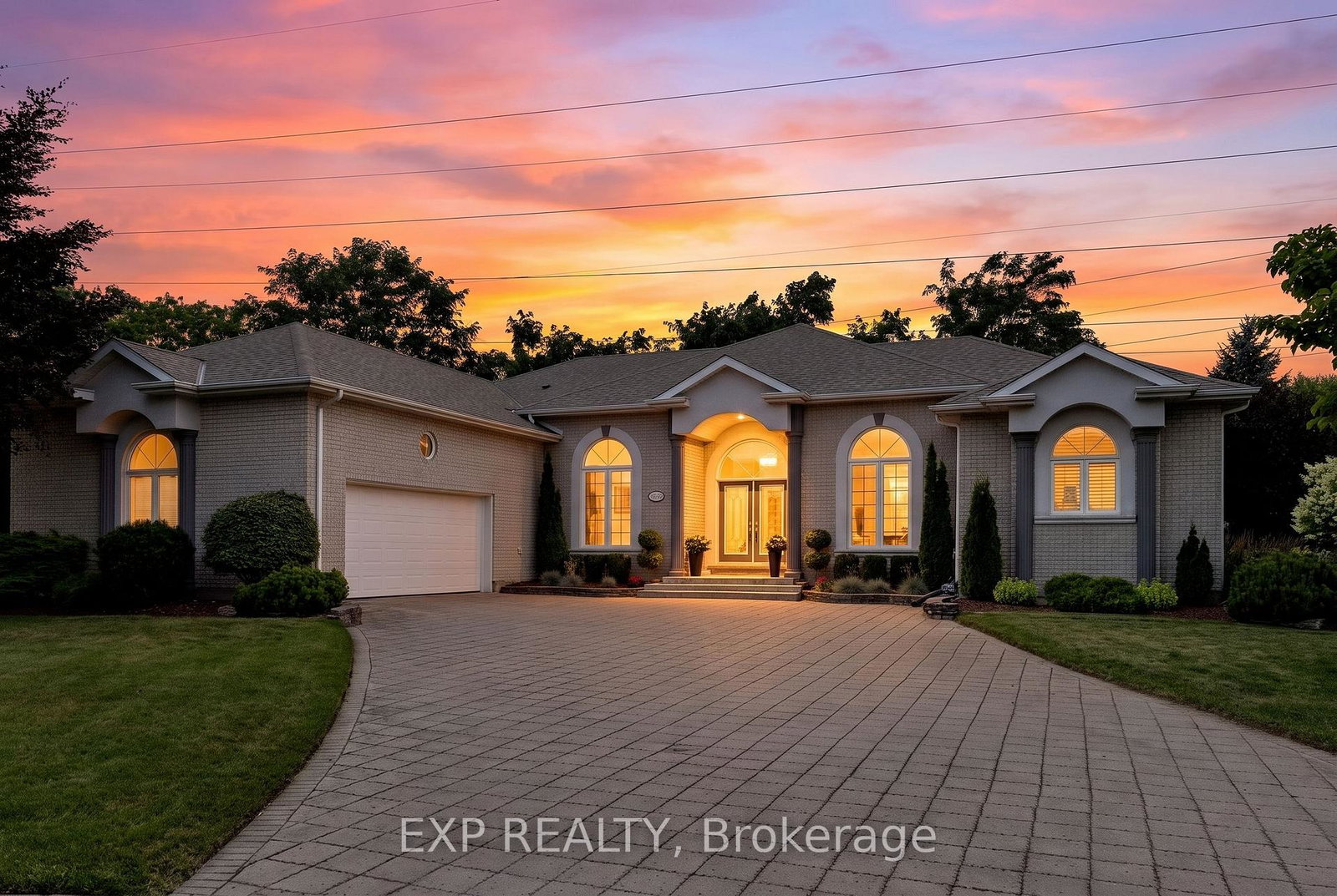 8113-fatima-court-niagara-falls-ontario-x13805444