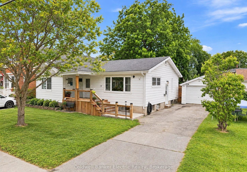 19-graham-street-e-greater-napanee-ontario-x13805550