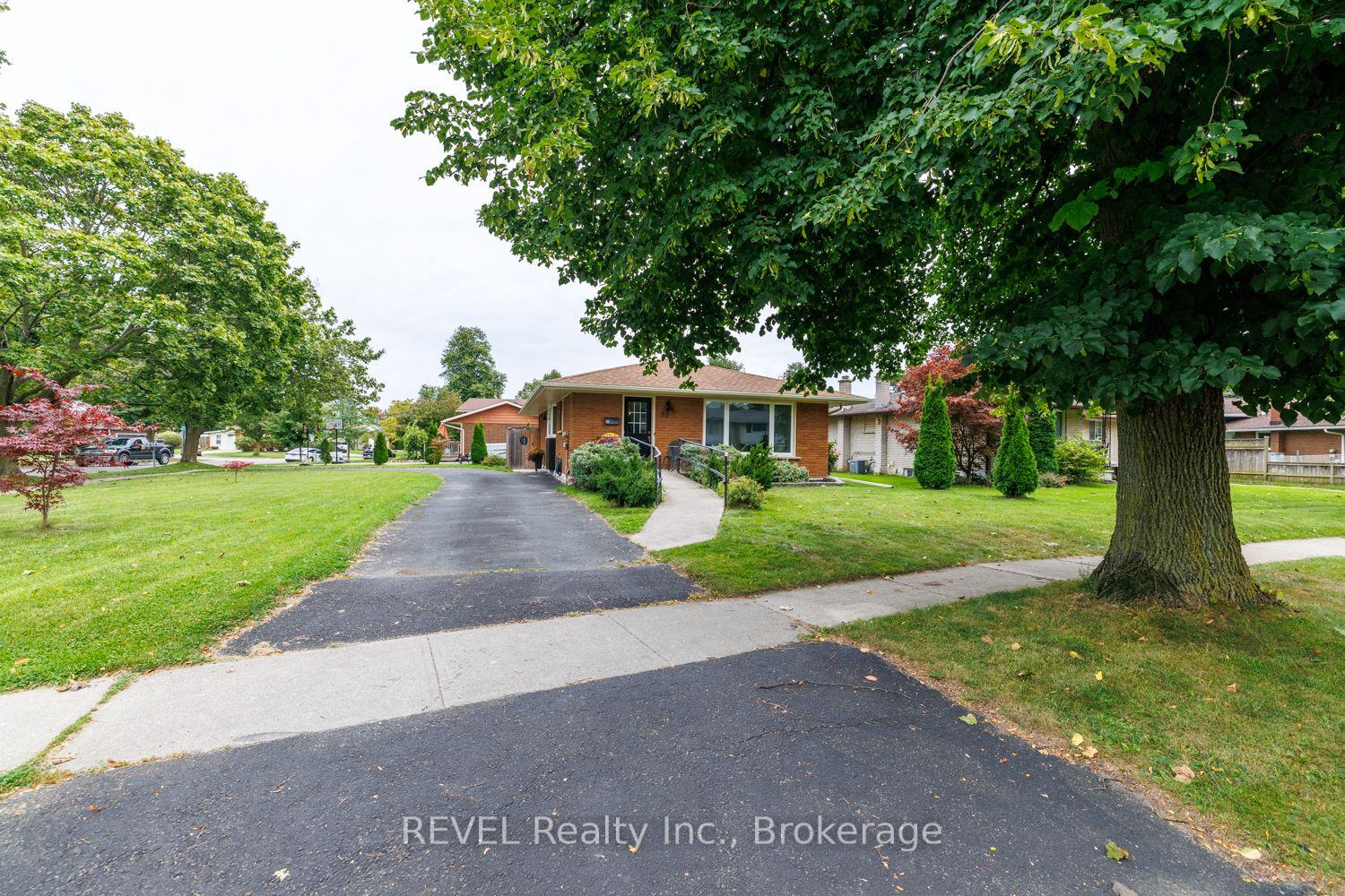 70-champlain-avenue-welland-ontario-x13805556