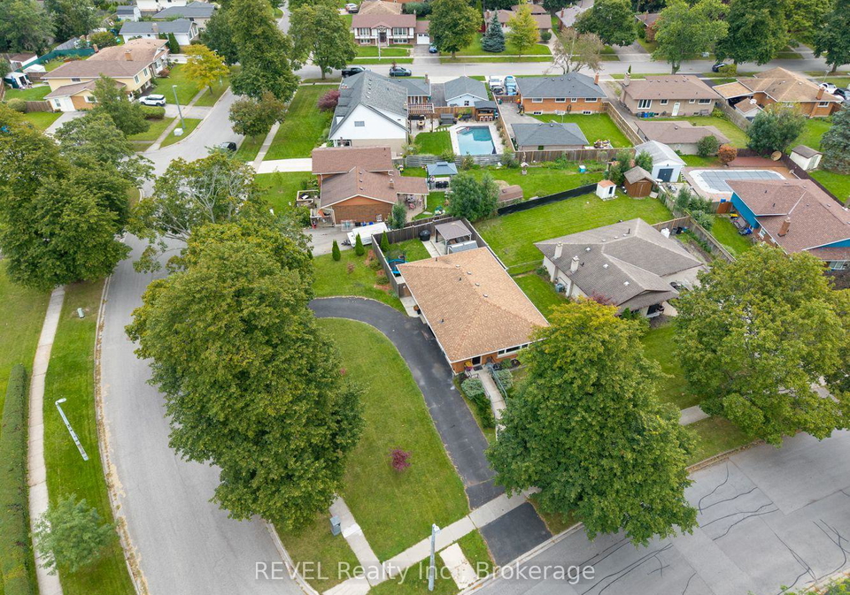 70-champlain-avenue-welland-ontario-x13805556