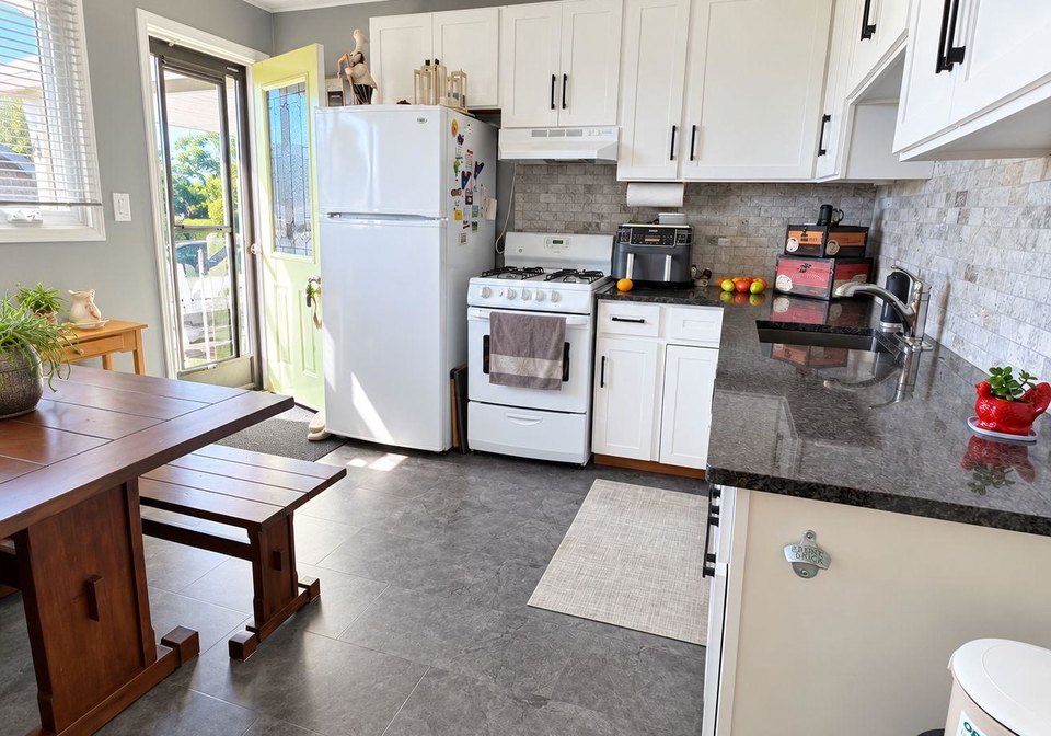 98-george-street-e-havelock-belmont-methuen-ontario-x13805596