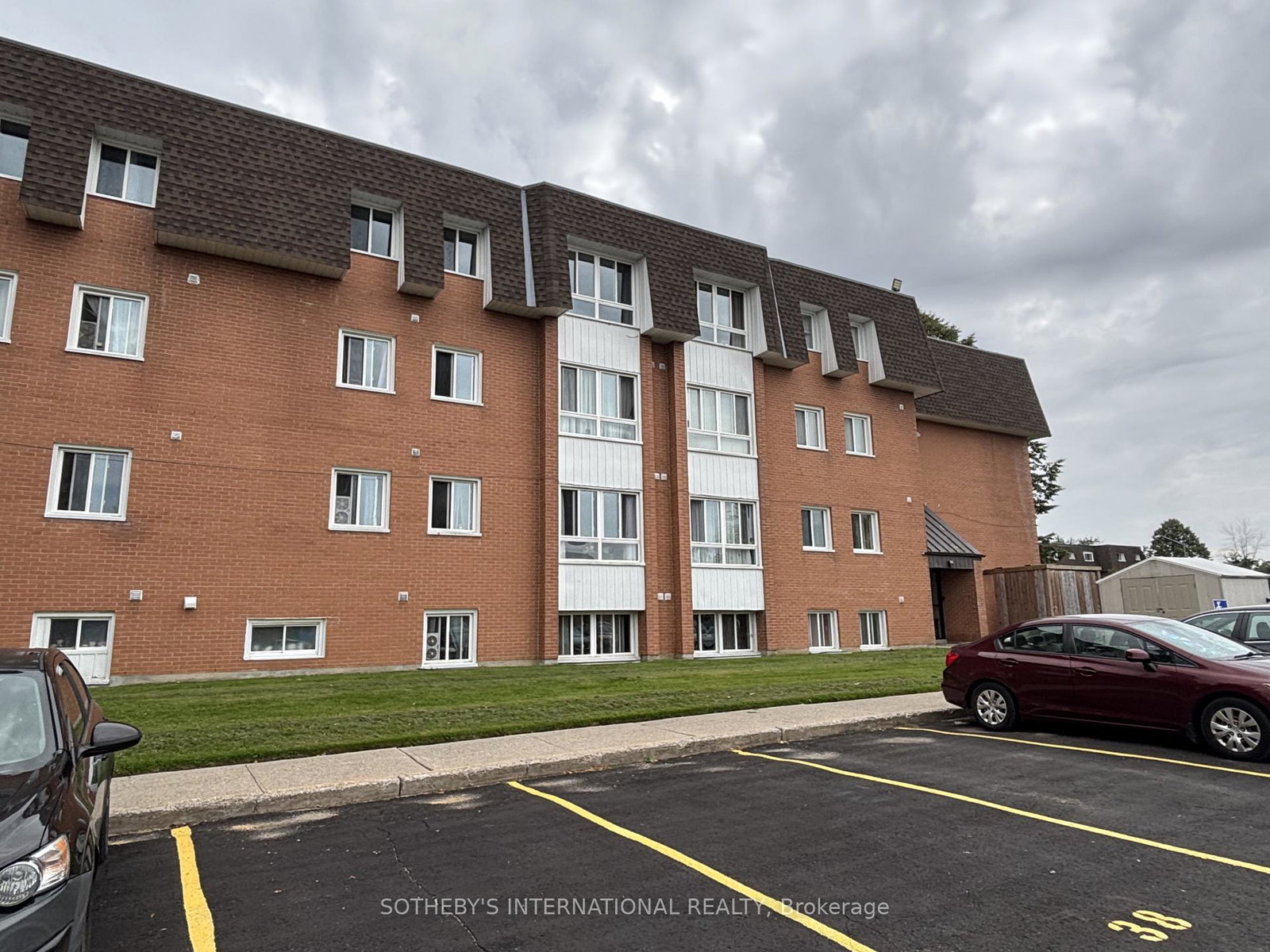 810-kyle-court-brockville-ontario-x13805792