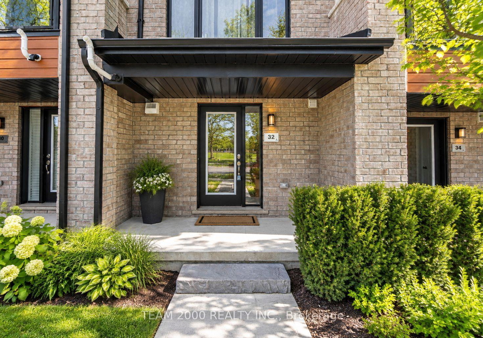 32-sidney-rose-common-st-catharines-ontario-x13806212