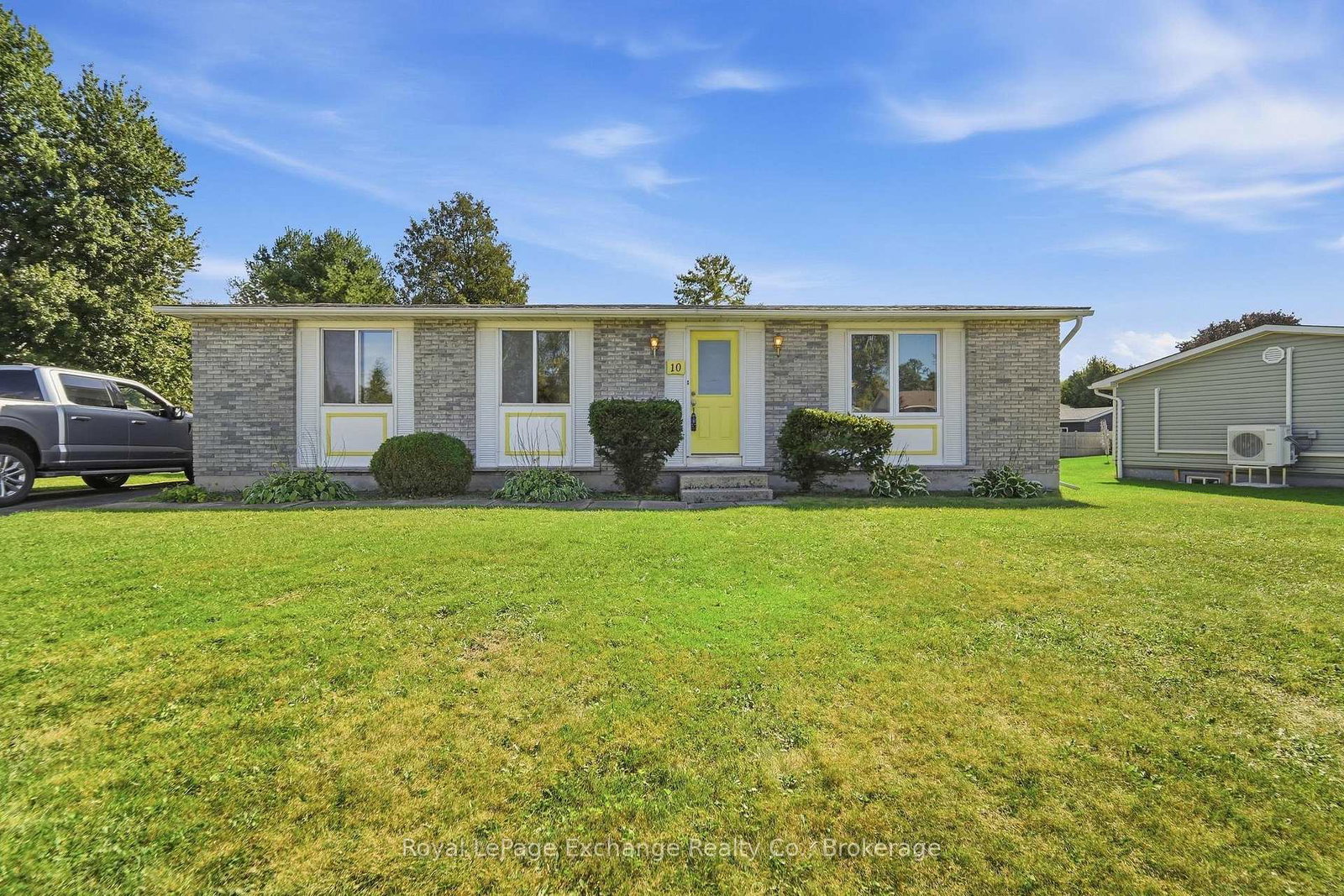 10-inverness-street-n-kincardine-ontario-x13806234