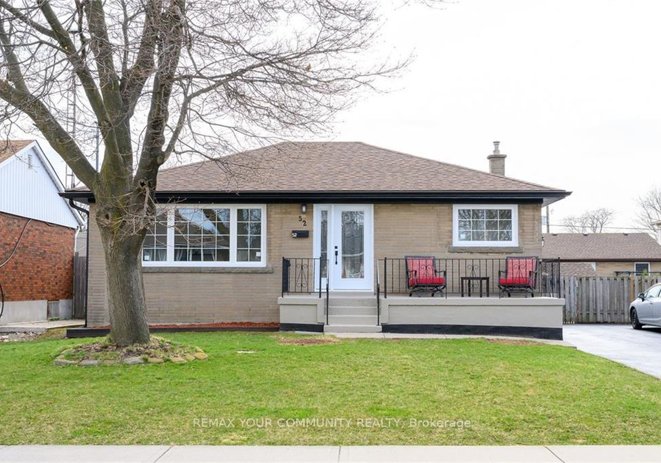 52-elliott-avenue-hamilton-ontario-x13806276