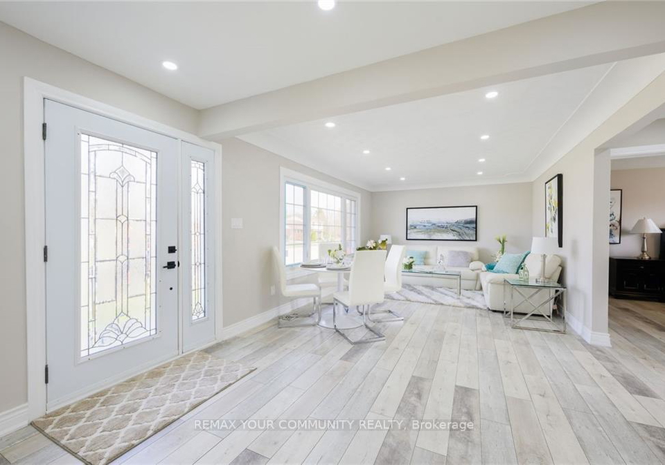52-elliott-avenue-hamilton-ontario-x13806276