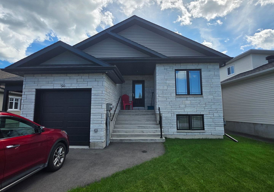 50-abagail-crescent-south-stormont-ontario-x13806350