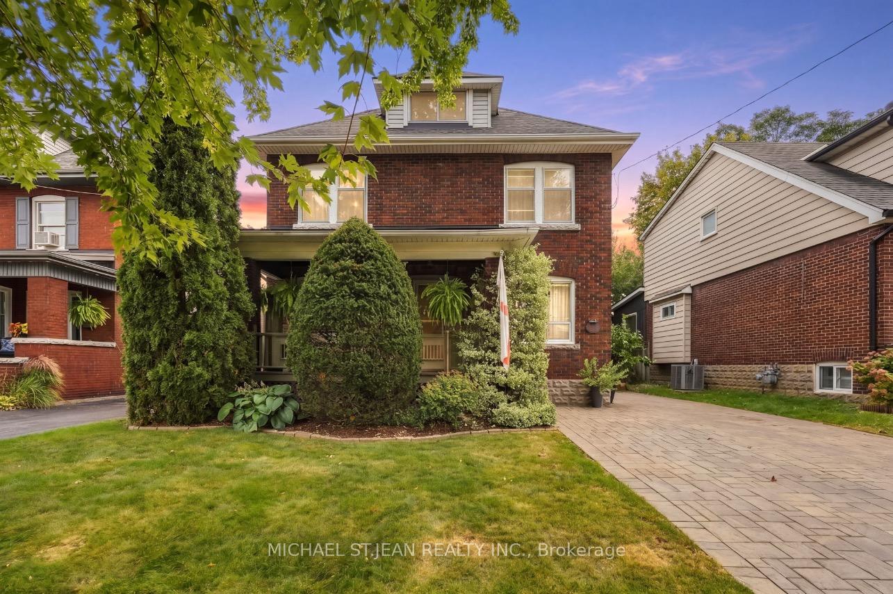33-tuxedo-avenue-s-hamilton-ontario-x13806524