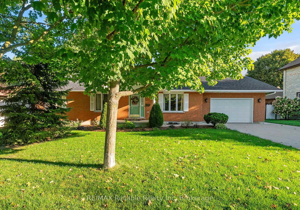 183-spencer-street-central-huron-ontario-x13806550