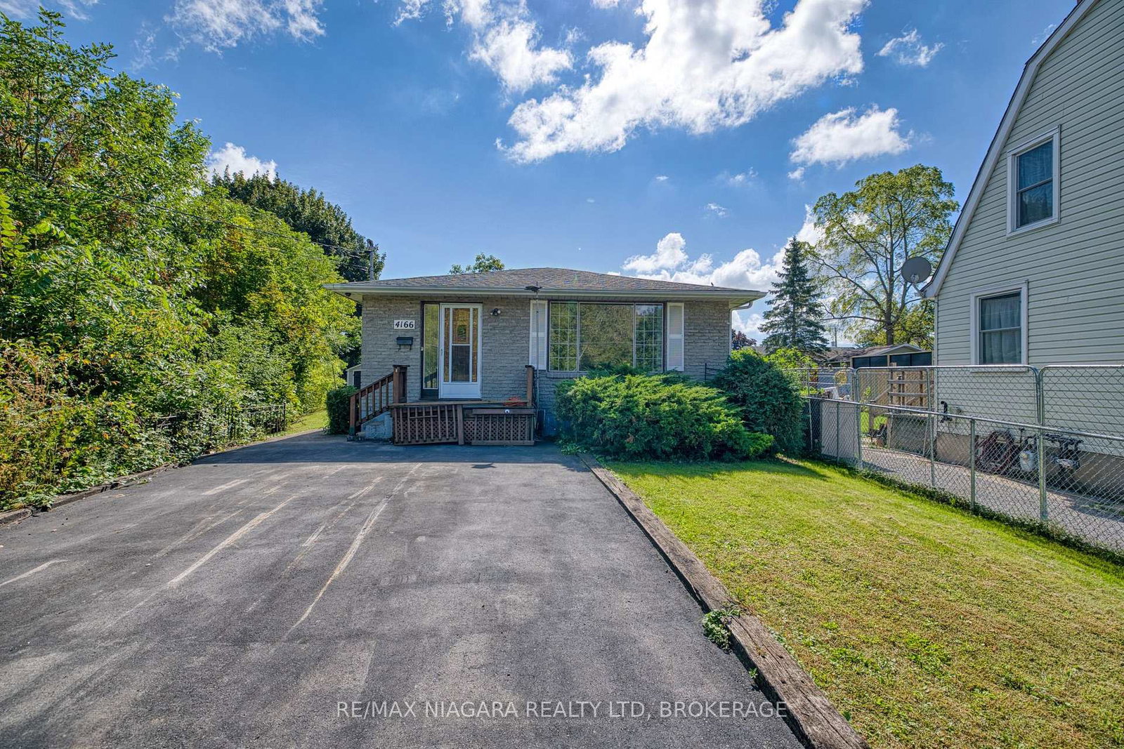 4166-chippawa-parkway-niagara-falls-ontario-x13806564