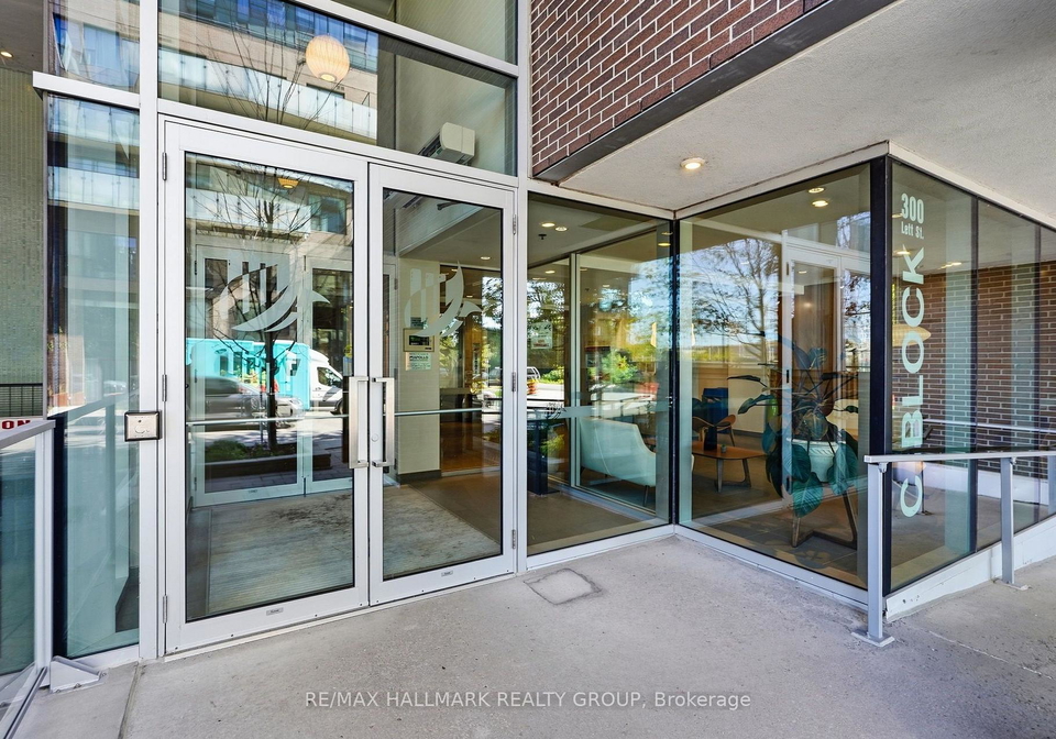 300-lett-street-ottawa-ontario-x13806676