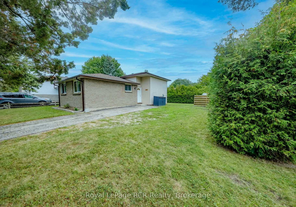 727-johnston-crescent-kincardine-ontario-x13806700