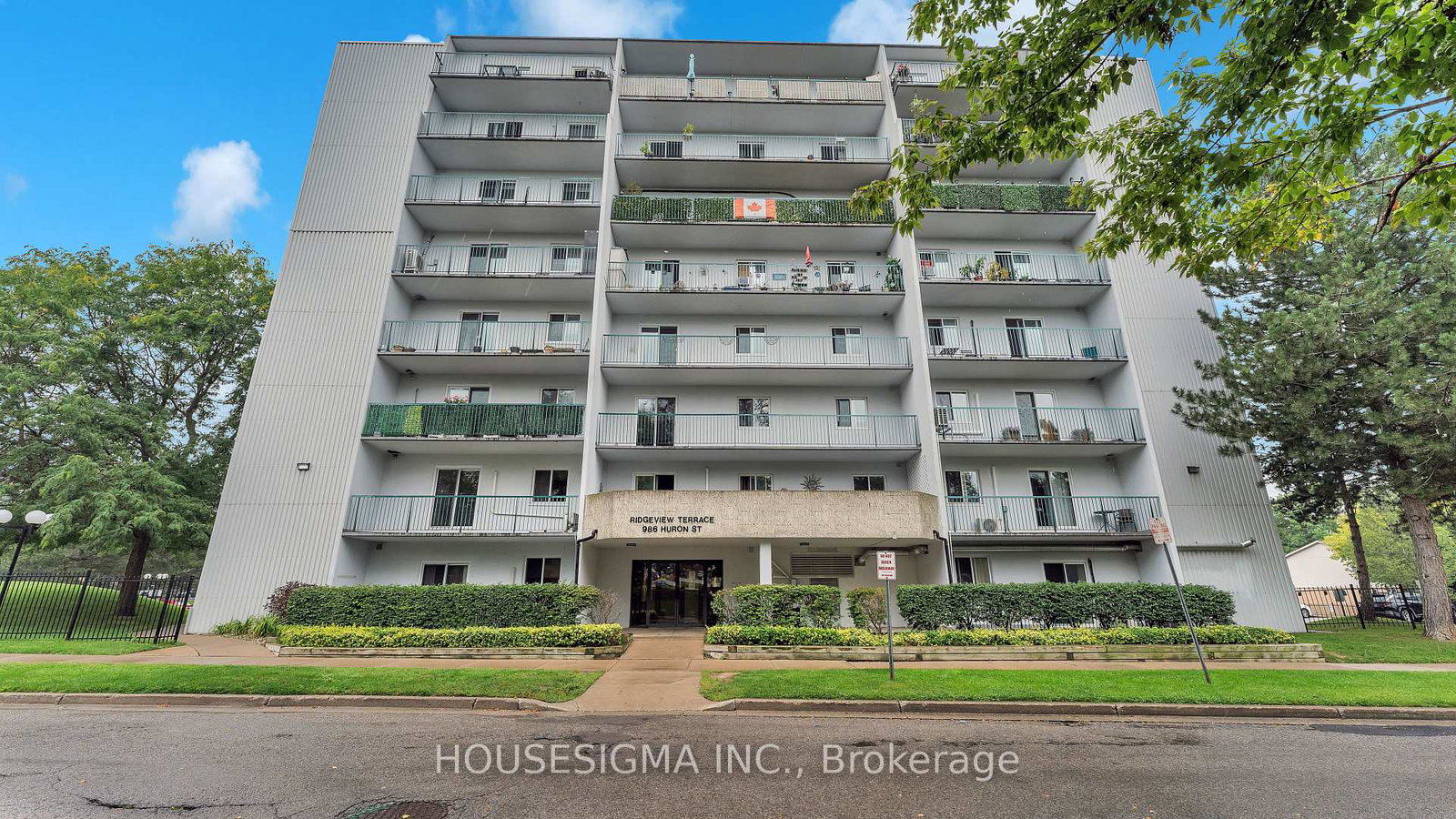 986-huron-street-london-east-ontario-x13806766