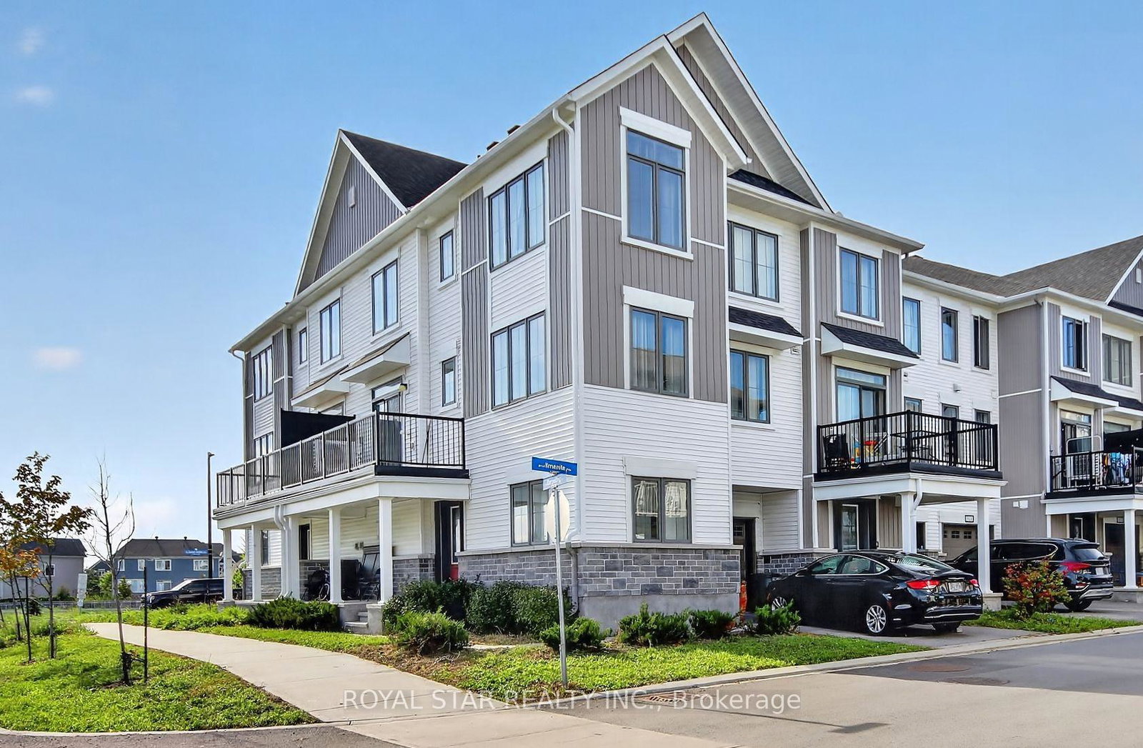 318-ilmenite-private-ottawa-ontario-x13807072