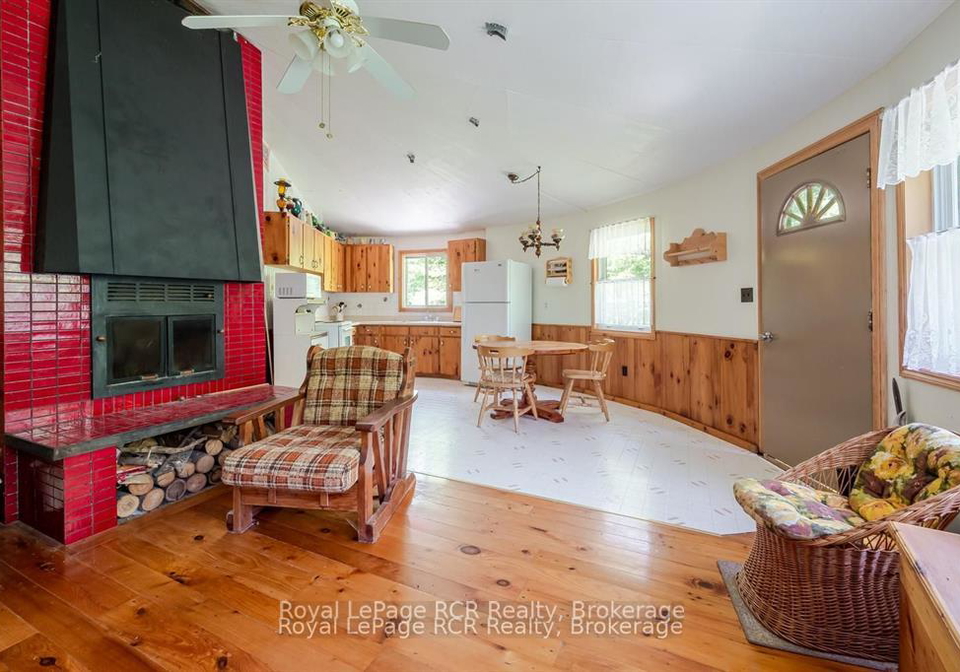 18-youngs-drive-south-bruce-peninsula-ontario-x13807218