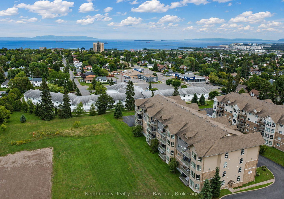 31-martha-street-thunder-bay-ontario-x13807822