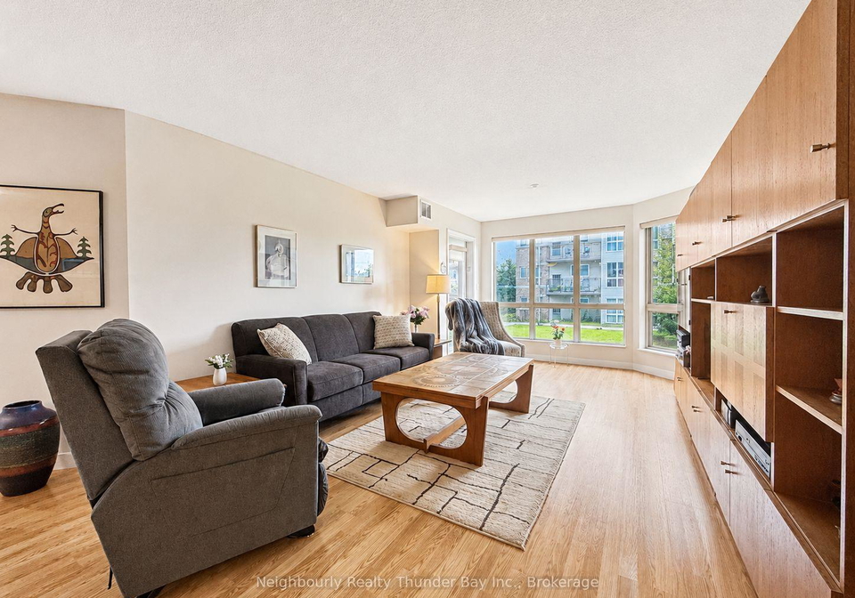 31-martha-street-thunder-bay-ontario-x13807822