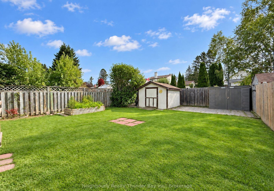 27-algonquin-avenue-n-thunder-bay-ontario-x13807826