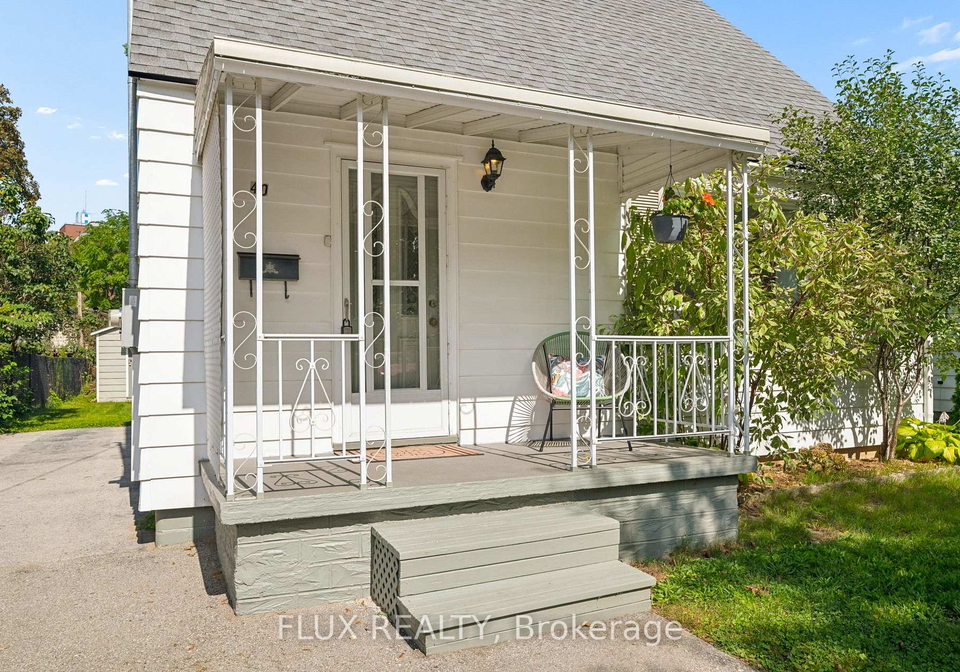 40-perth-road-kitchener-ontario-x13808004