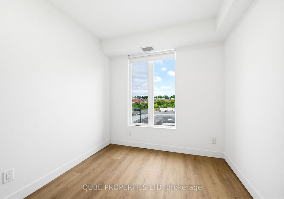 15-larch-street-ottawa-ontario-x13808052