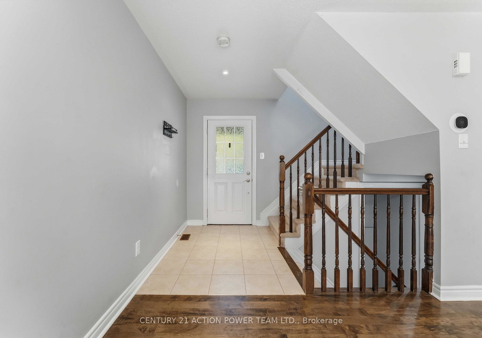 1037-pampero-crescent-ottawa-ontario-x13808078