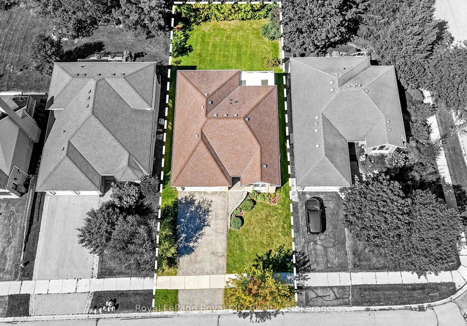 589-harvey-street-centre-wellington-ontario-x13808398