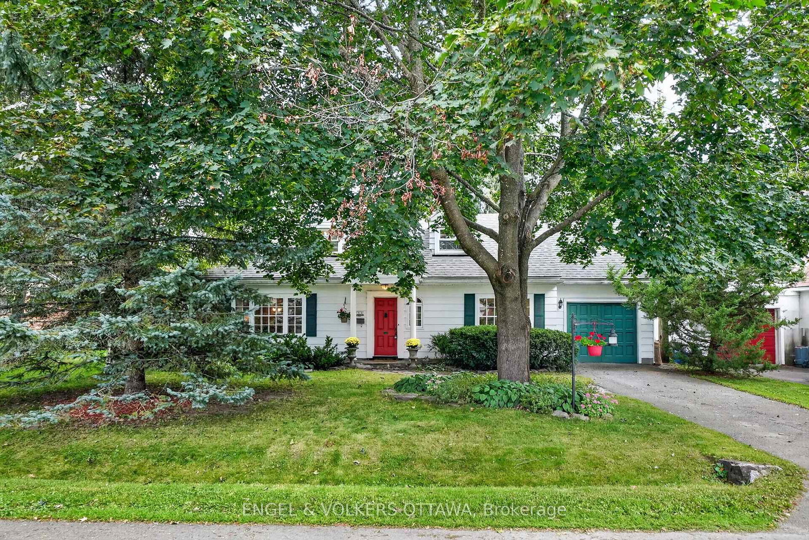 250-faircrest-road-ottawa-ontario-x13808568