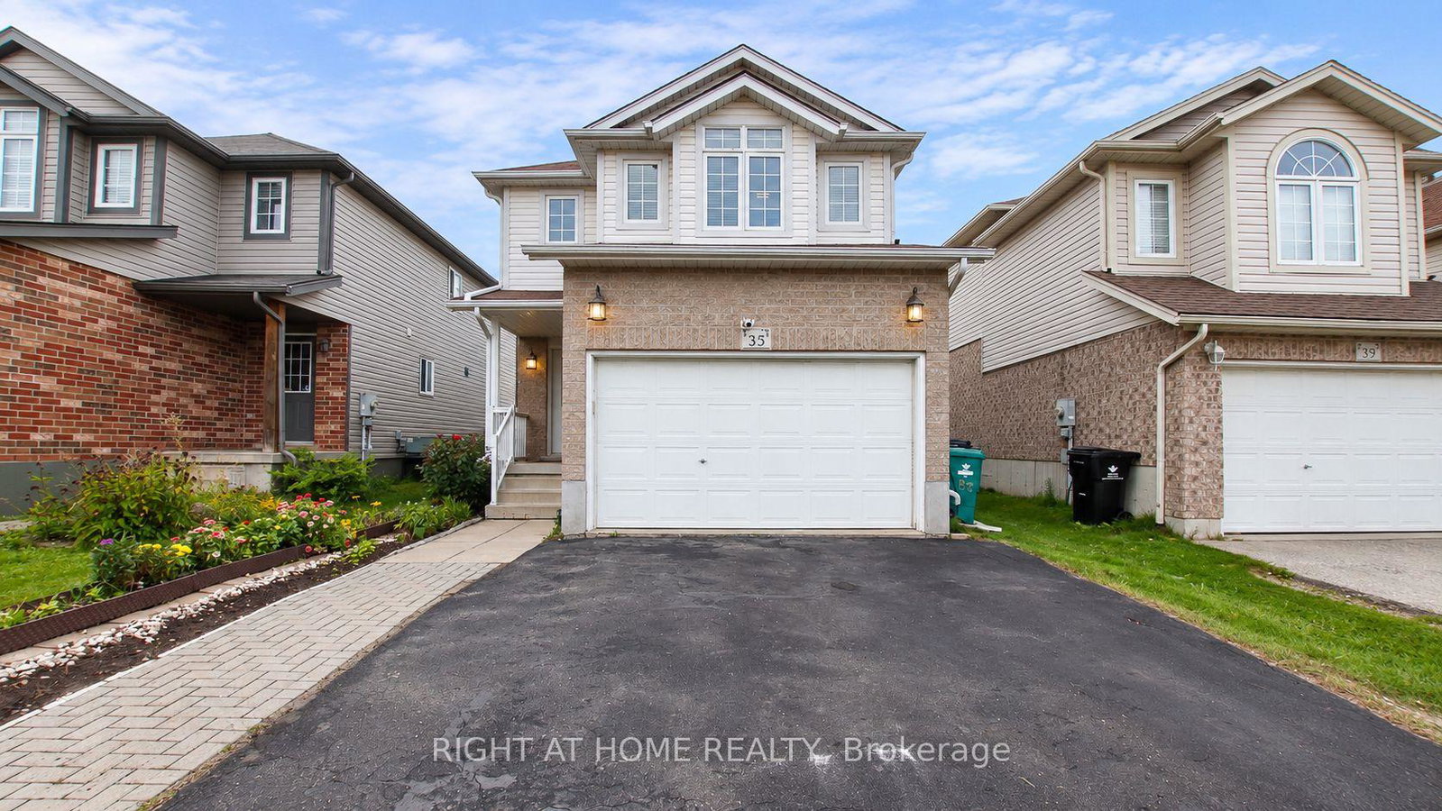 35-chantilly-street-kitchener-ontario-x13808892