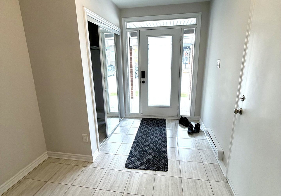 805-kiniw-private-ottawa-ontario-x13808966