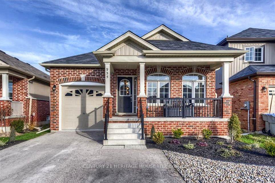 955-adams-avenue-s-north-perth-ontario-x13809222