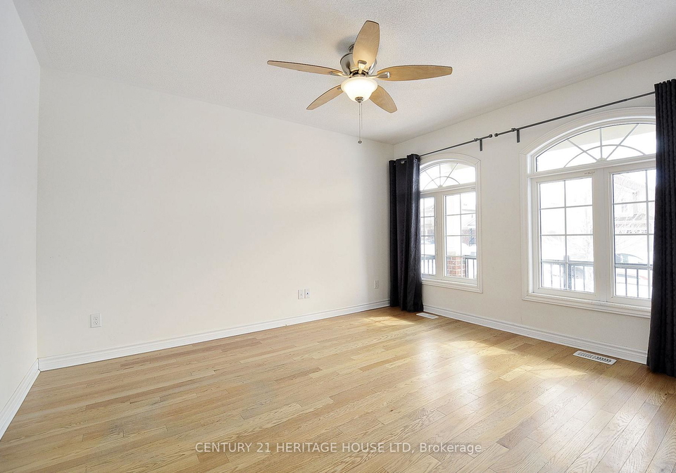 955-adams-avenue-s-north-perth-ontario-x13809222