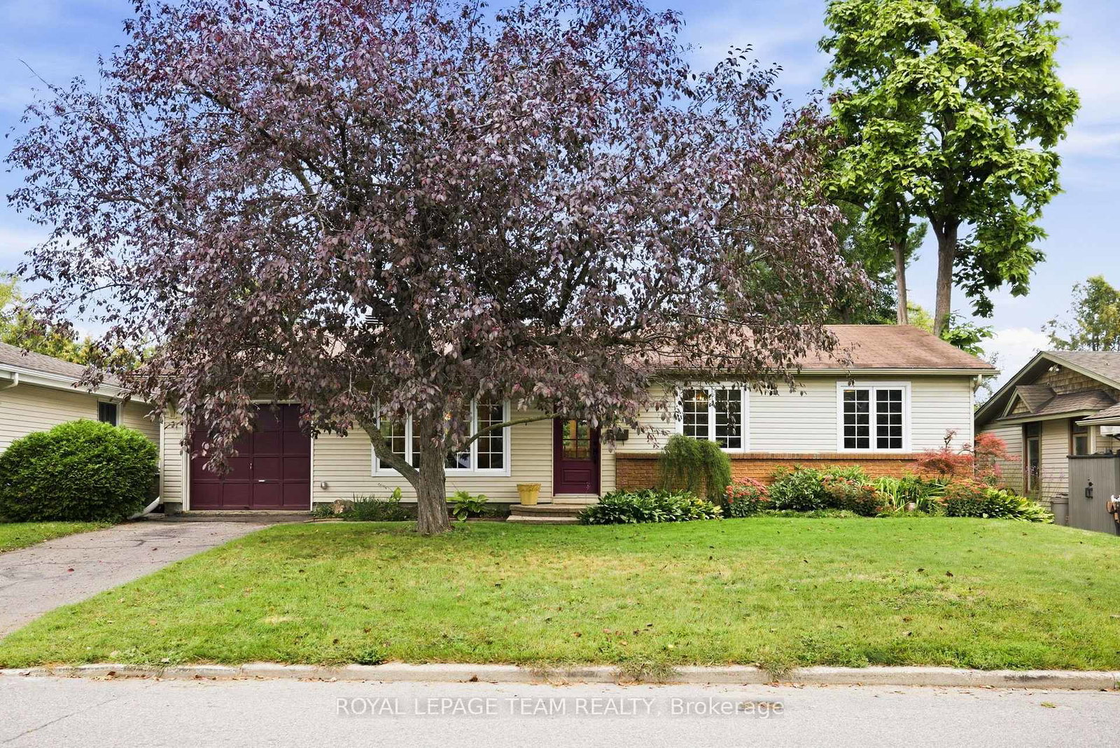 1377-fontenay-crescent-ottawa-ontario-x13809532