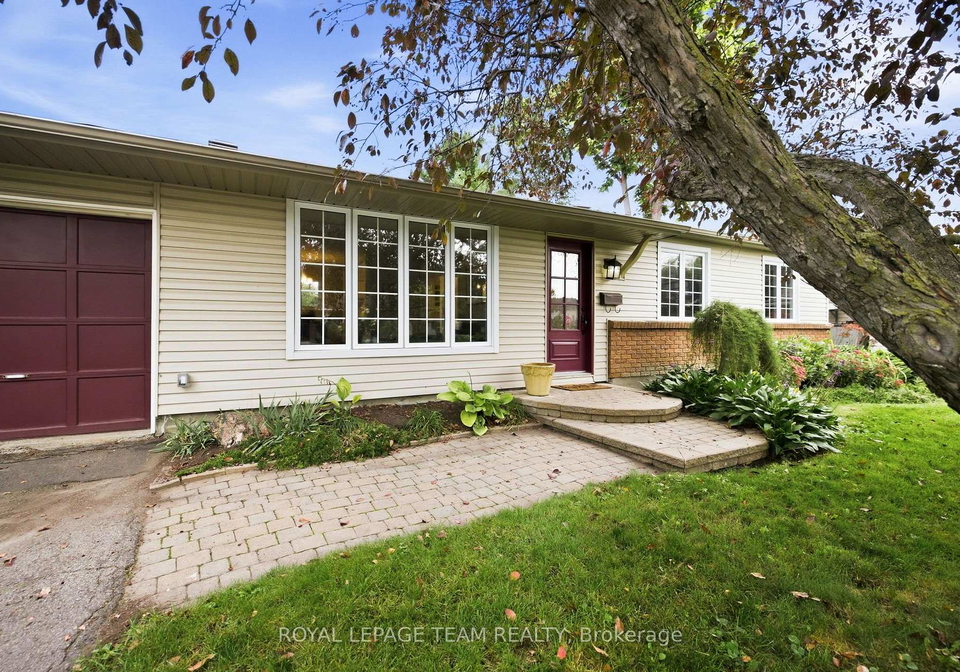 1377-fontenay-crescent-ottawa-ontario-x13809532