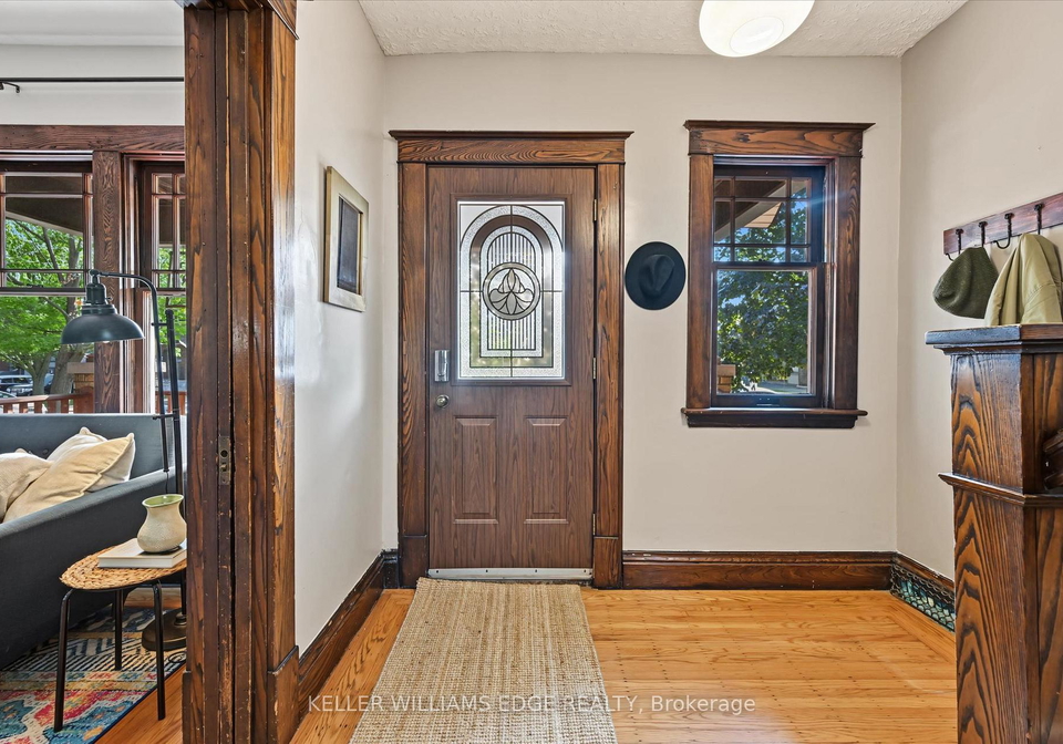 164-balmoral-avenue-s-hamilton-ontario-x13809612