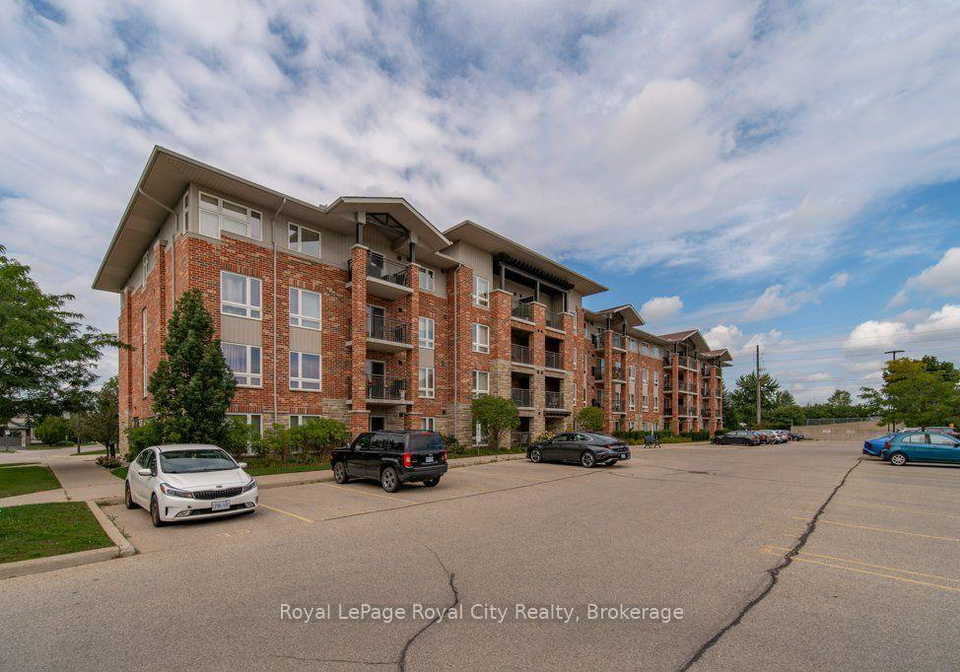 43-waterford-drive-guelph-ontario-x13809618