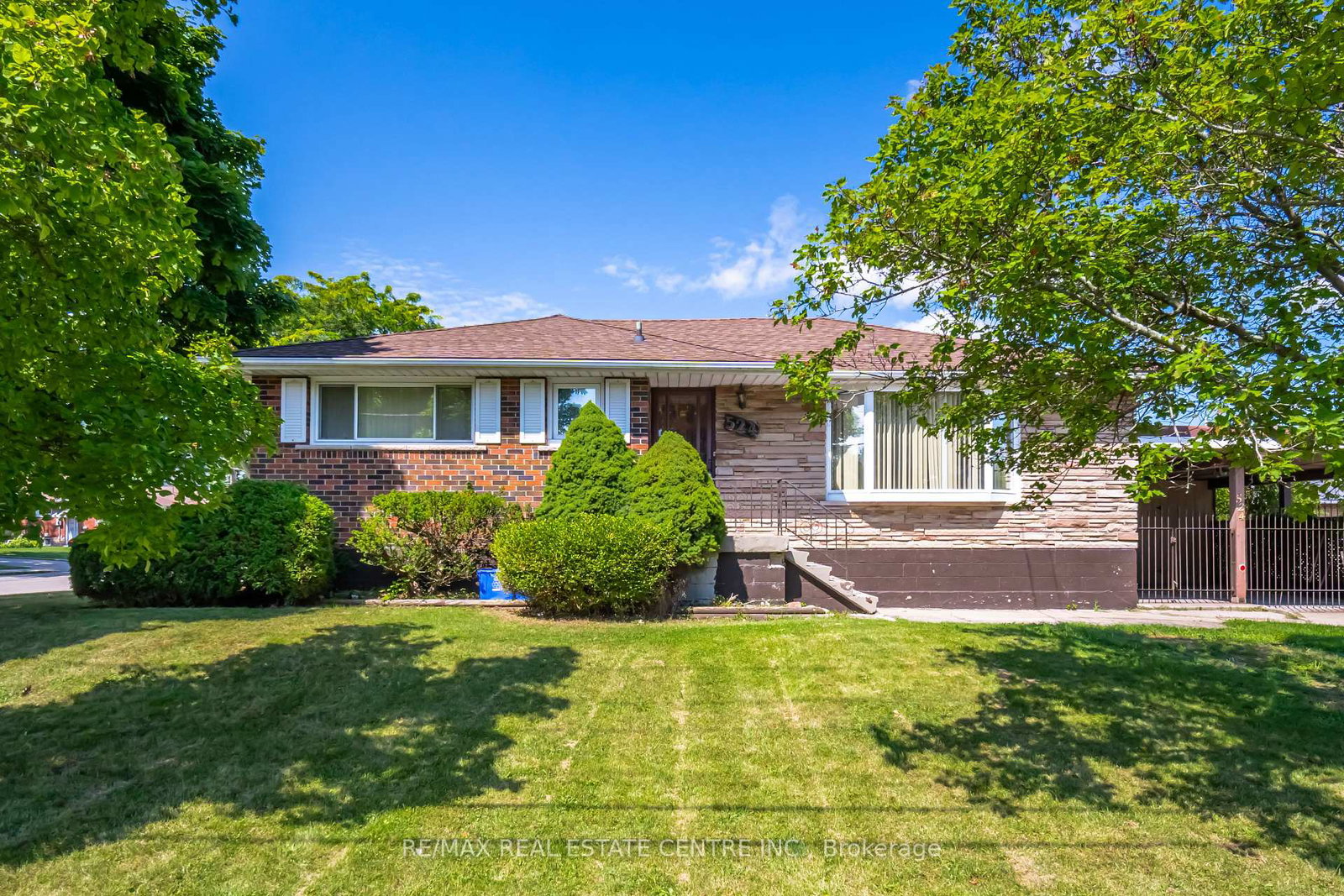 524-east-16th-street-hamilton-ontario-x13809658