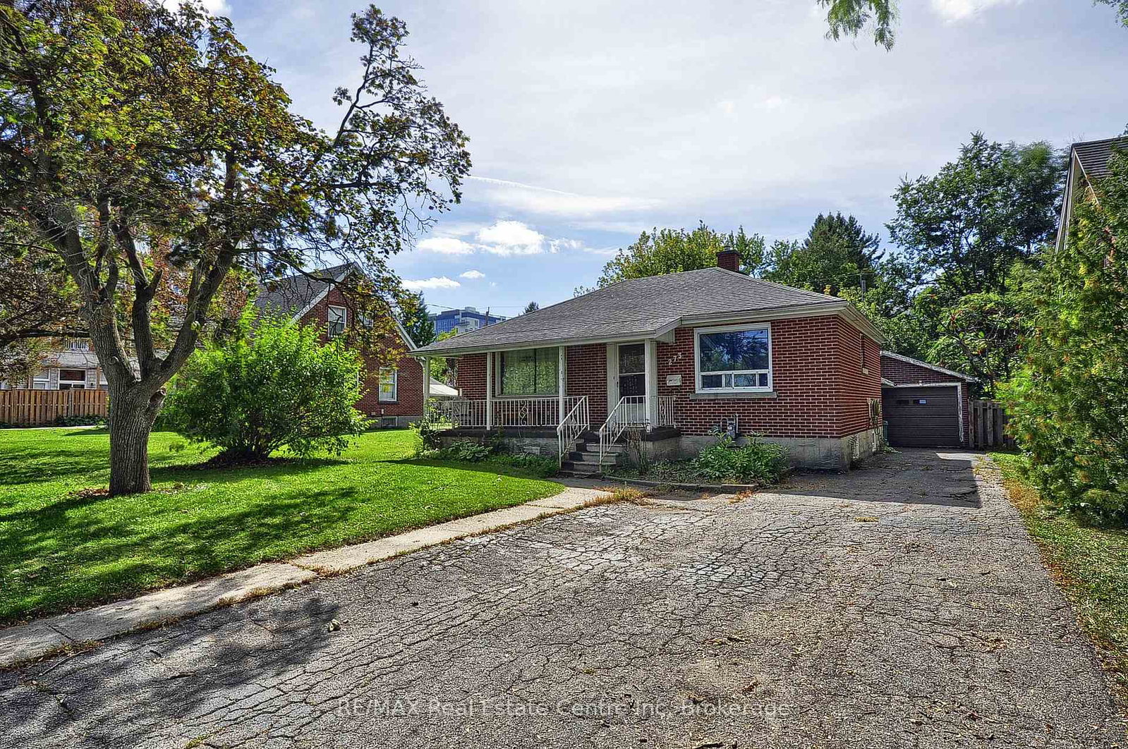 273-albert-street-waterloo-ontario-x13809816