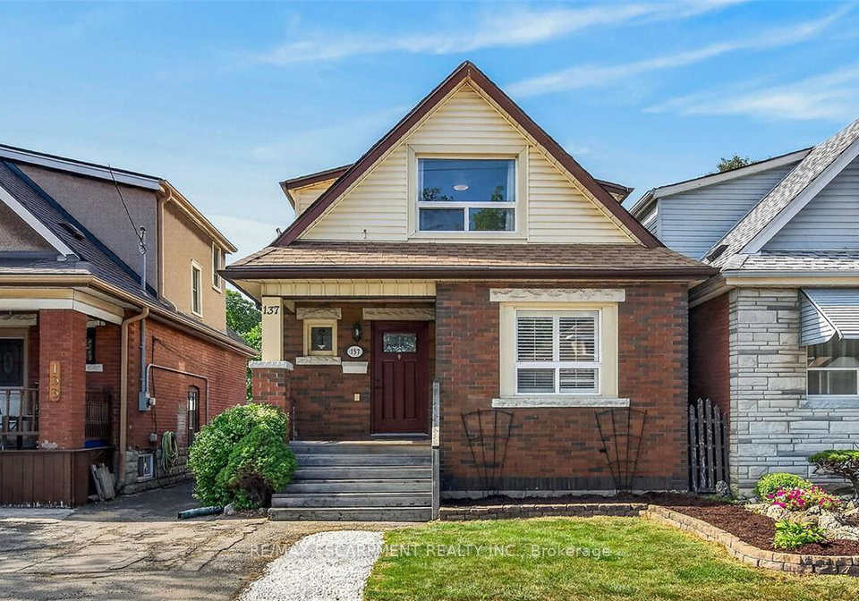 137-cope-street-hamilton-ontario-x13809824