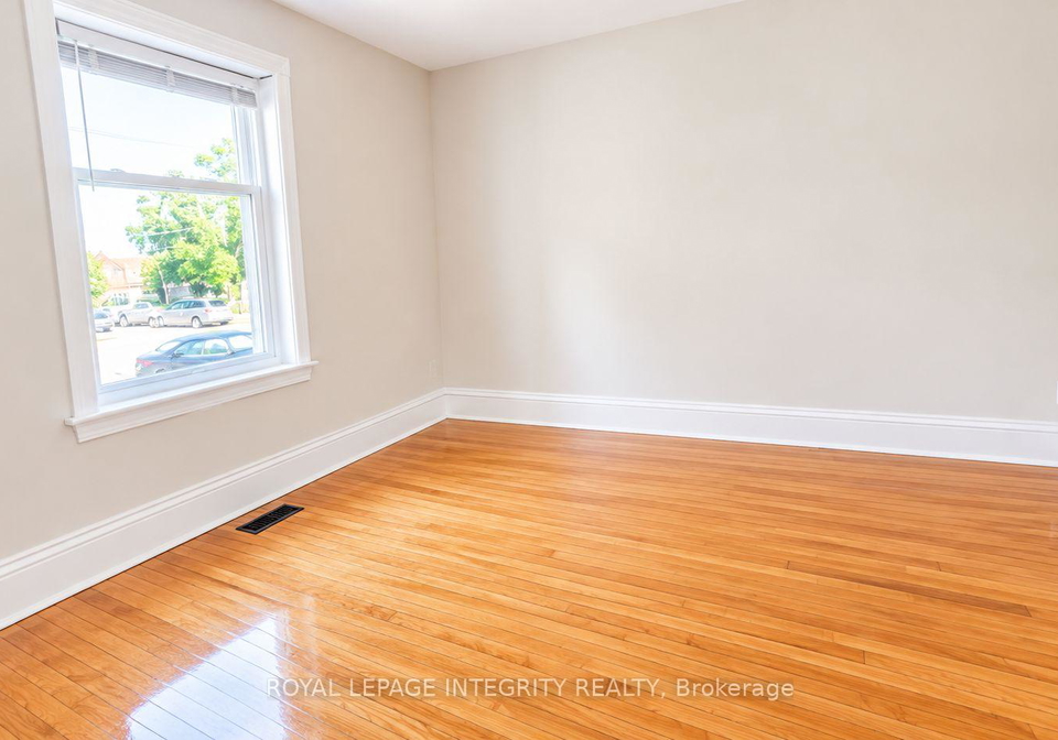 444-gladstone-avenue-ottawa-ontario-x13809890