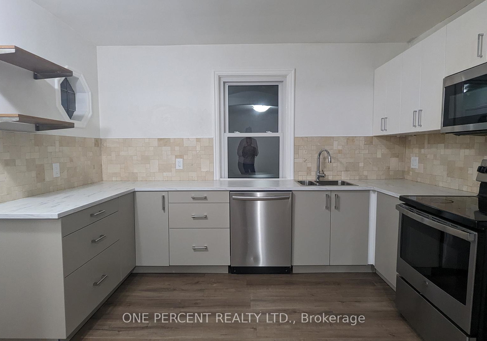 249-east-18th-street-hamilton-ontario-x13809980