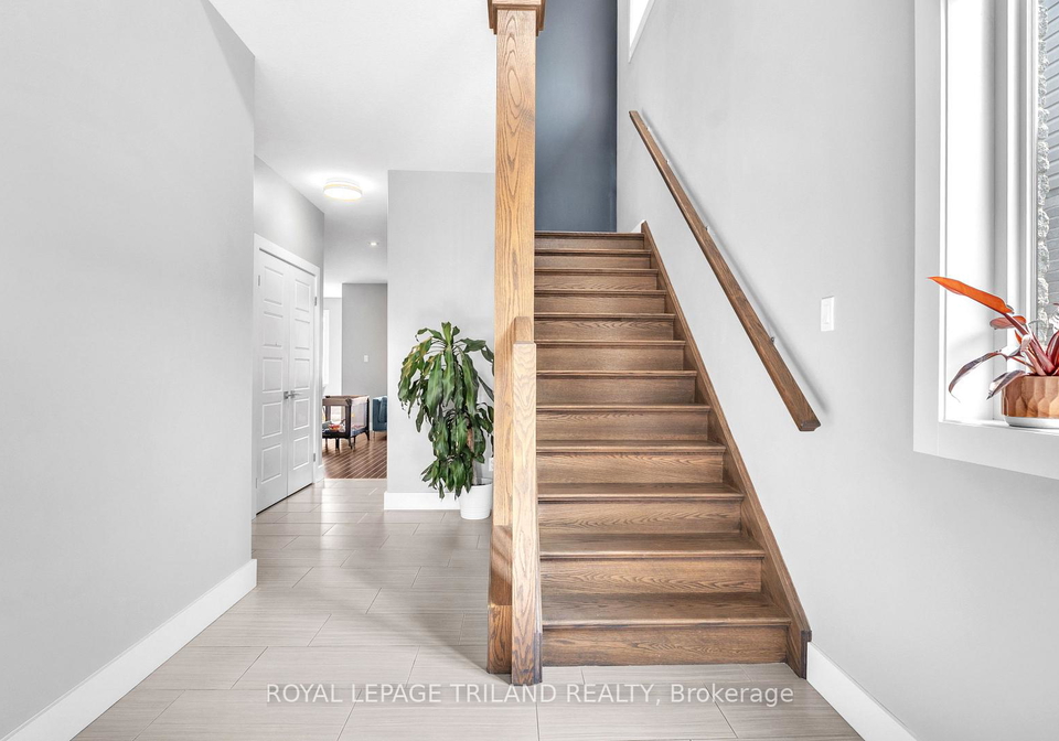 500-sophia-crescent-london-north-ontario-x13809982