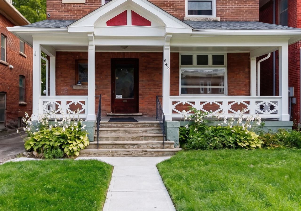 643-2nd-avenue-e-owen-sound-ontario-x13810244