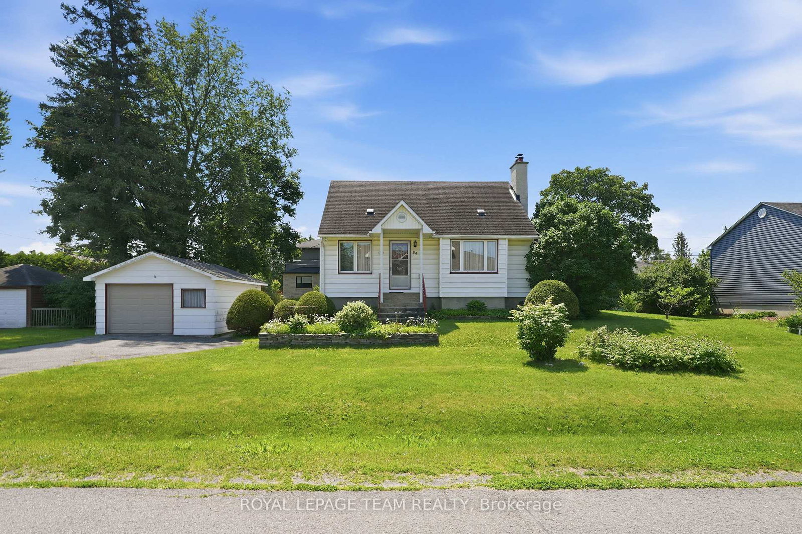 84-rita-avenue-ottawa-ontario-x13810302