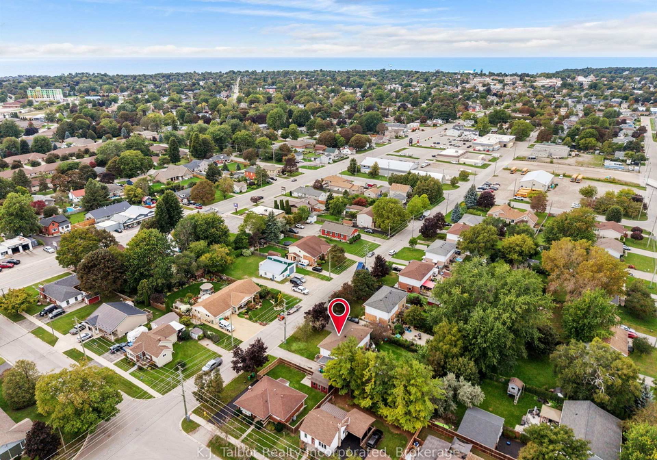 313-cambridge-street-goderich-ontario-x13810336