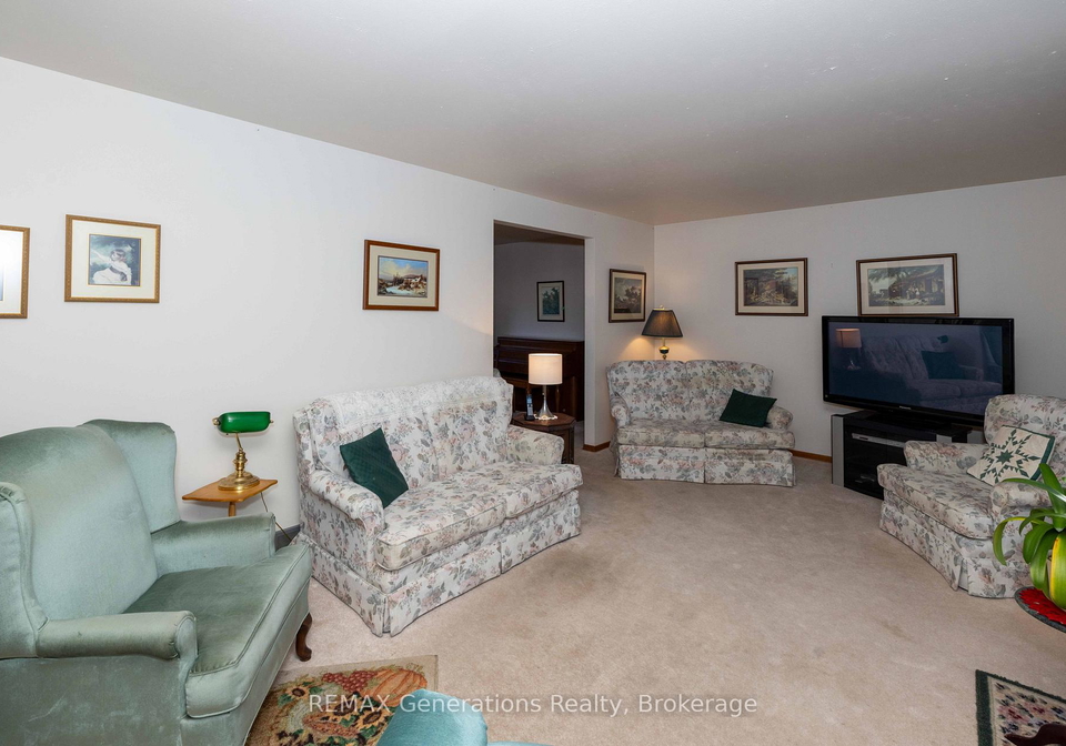 235-maple-avenue-thunder-bay-ontario-x13810400