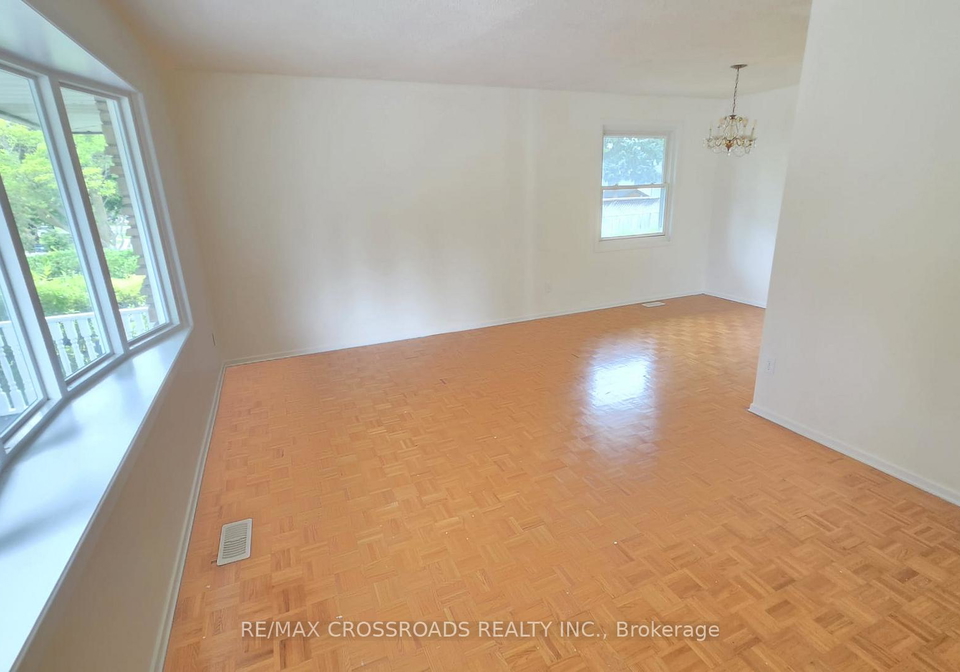 106-kimberly-crescent-kitchener-ontario-x13810428