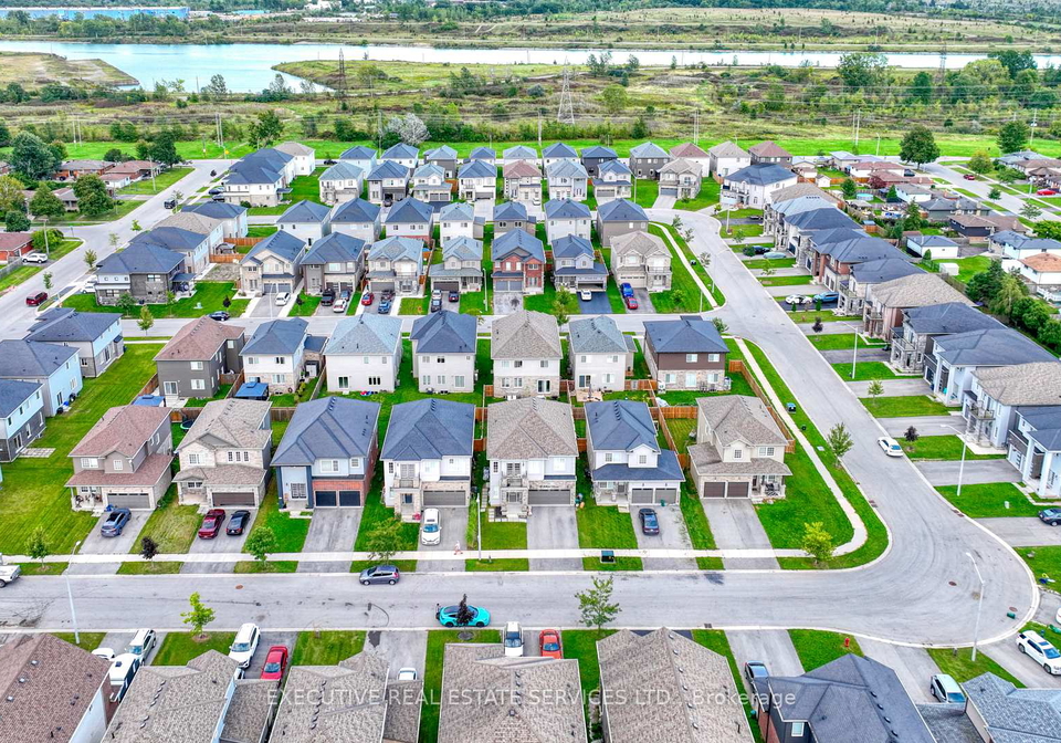 57-bethune-avenue-welland-ontario-x13810522