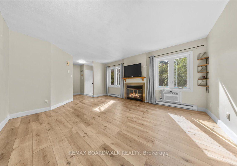 7-timberview-way-ottawa-ontario-x13810614