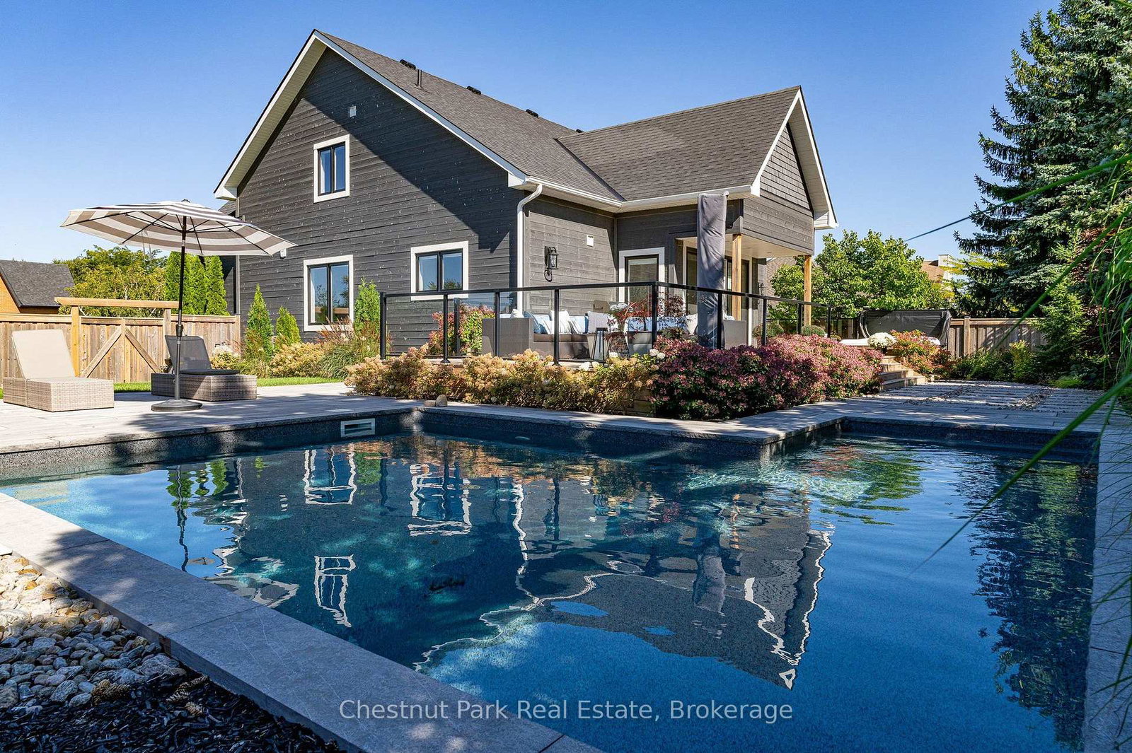 154-brooker-boulevard-blue-mountains-ontario-x13810698
